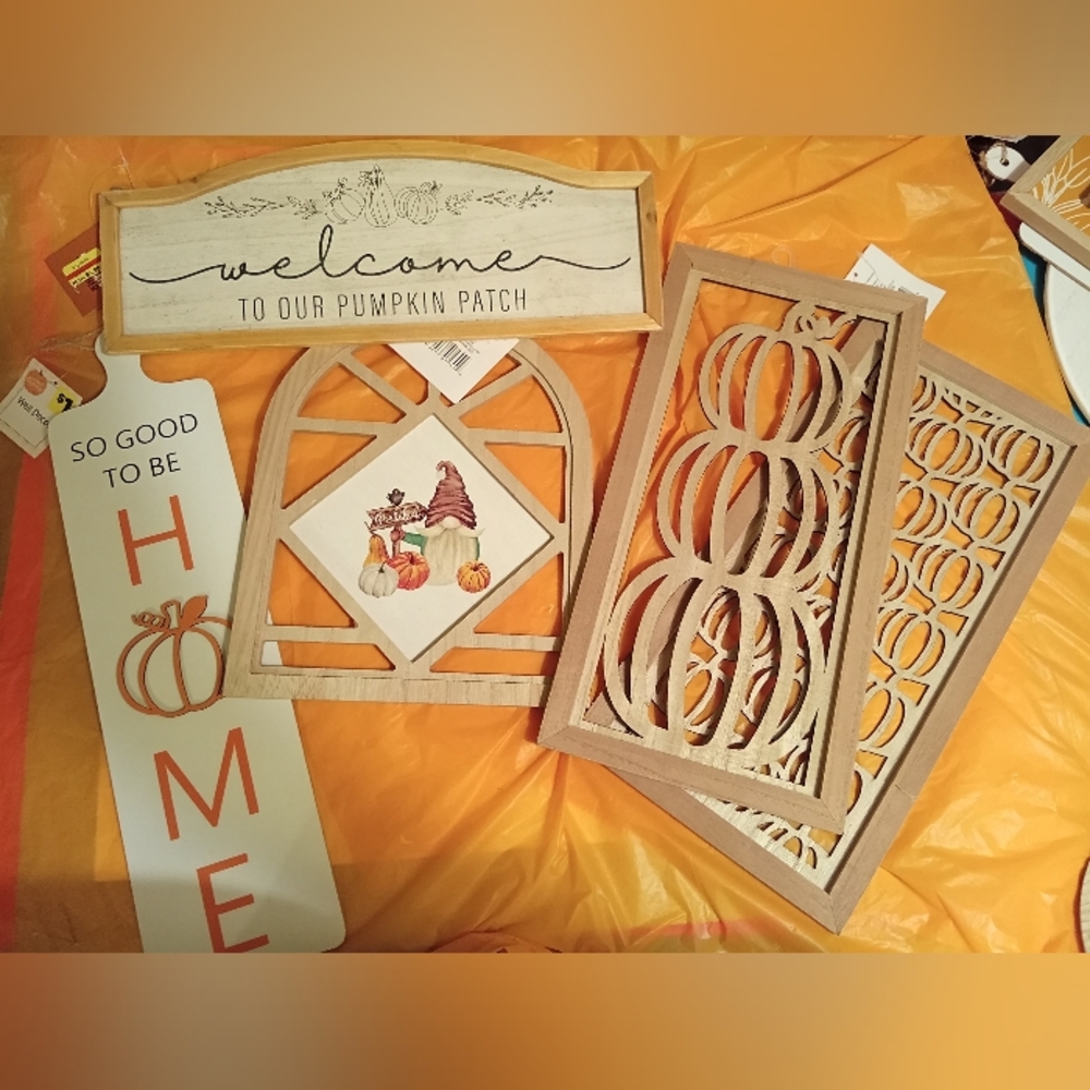 Wooden Pumpkin Decor Set